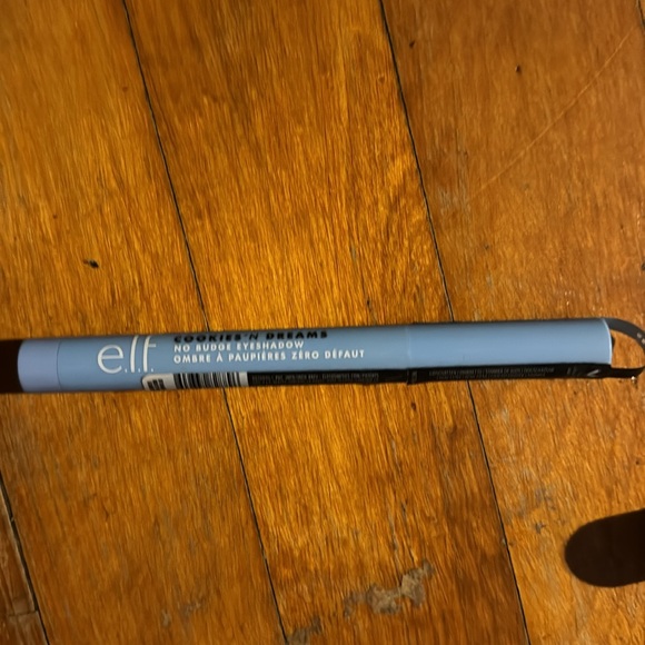 Elf X Cookies and Cream Makeup Set 7 pieces - Picture 7 of 7